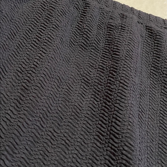 No Boundaries Textured Black Swim Boy Shorts - Picture 3 of 10